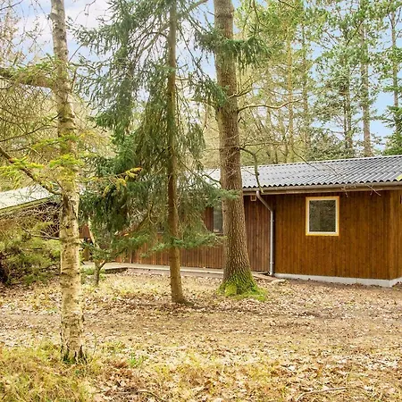 別荘 Summer House In The Middle Of The Forest *