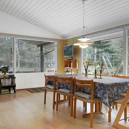 別荘 Summer House In The Middle Of The Forest